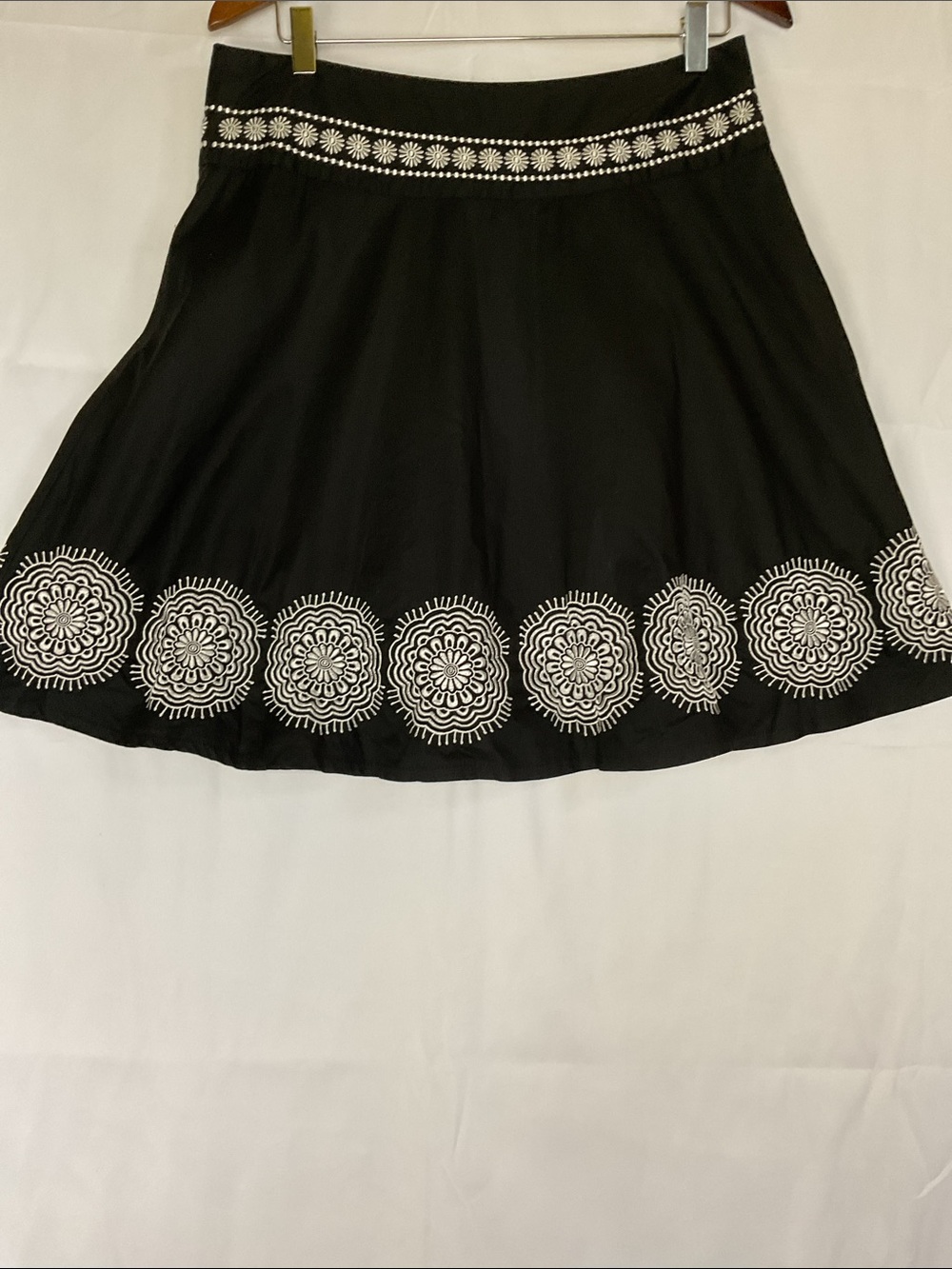 Heart Soul Black Circle Skater Skirt with White Embroidered Trim - Picture 2 of 9